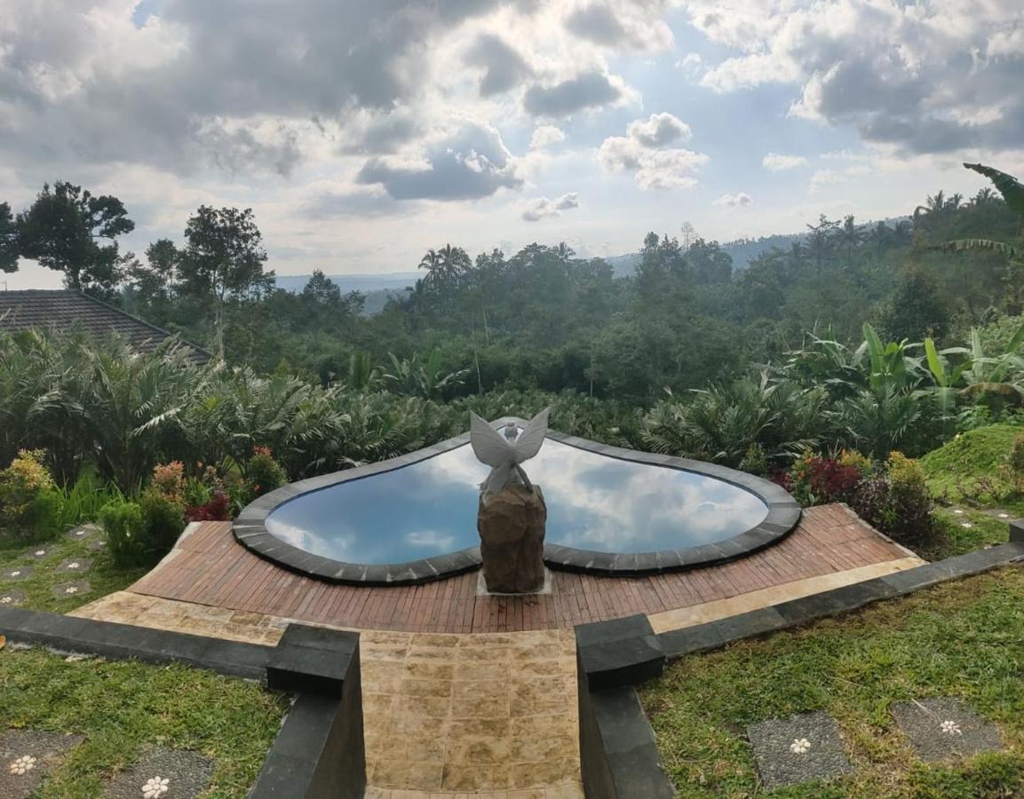 Апартаменты Umah Legenda Bali - Legend House Bali Табанан Экстерьер фото